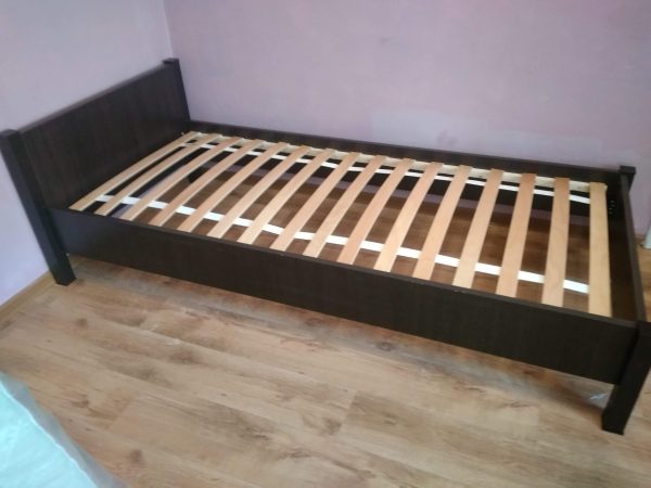 ліжко 90